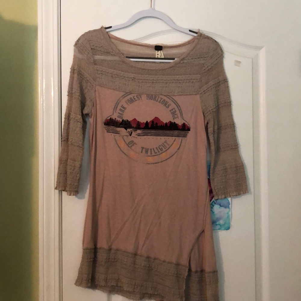 Free people graphic shirt